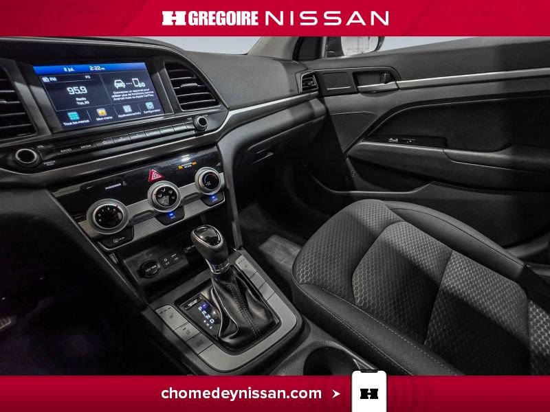 2019 Hyundai Elantra Black Blainville - photo #19