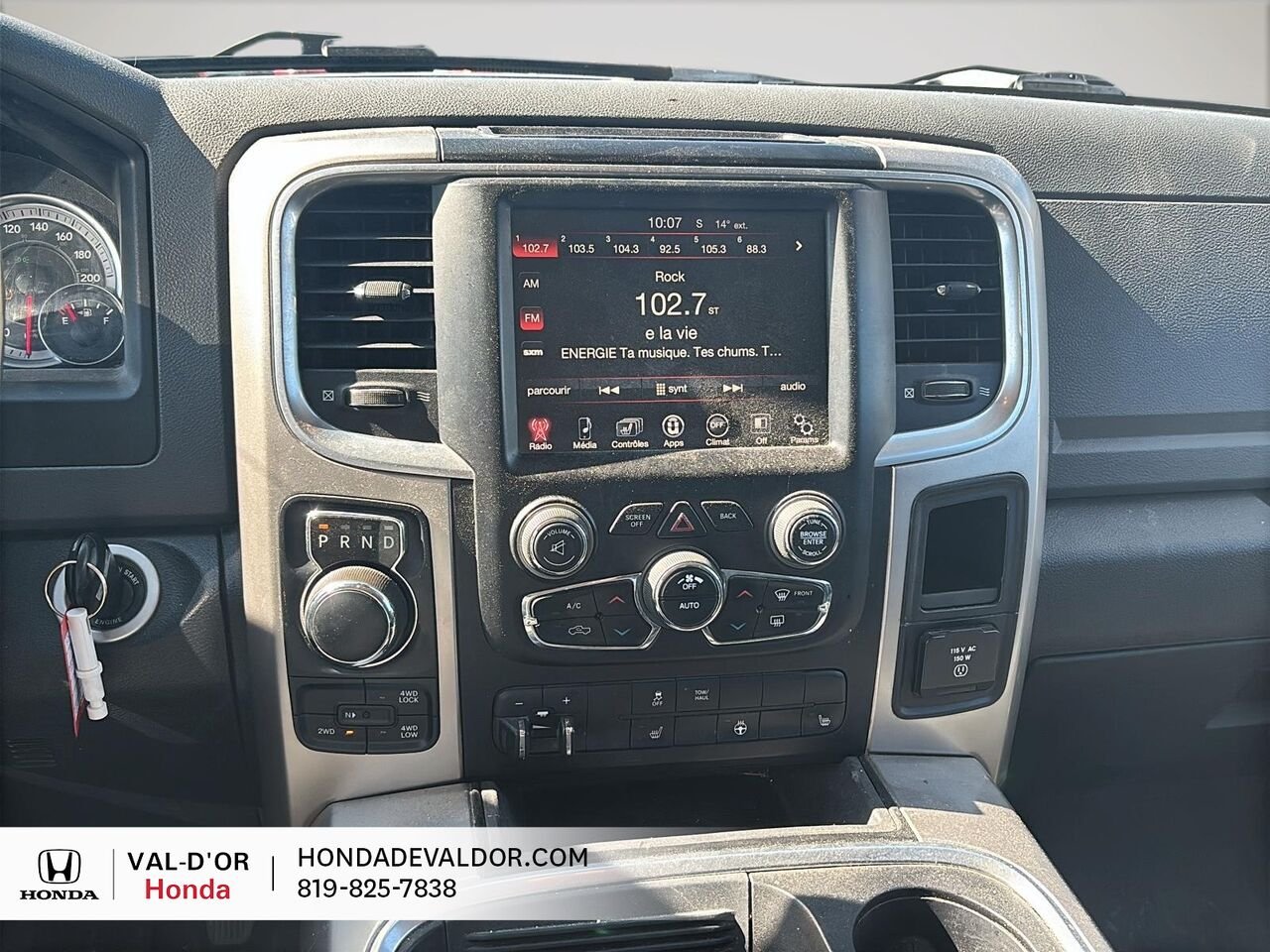 Ram 1500 Cabine multiplaces 4RM, 149 po Outdoorsman 2017 Argent Val-d'Or - photo #10