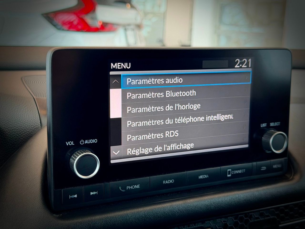 2025 Honda HR-V Silver Notre-Dame-des-Prairies - photo #27