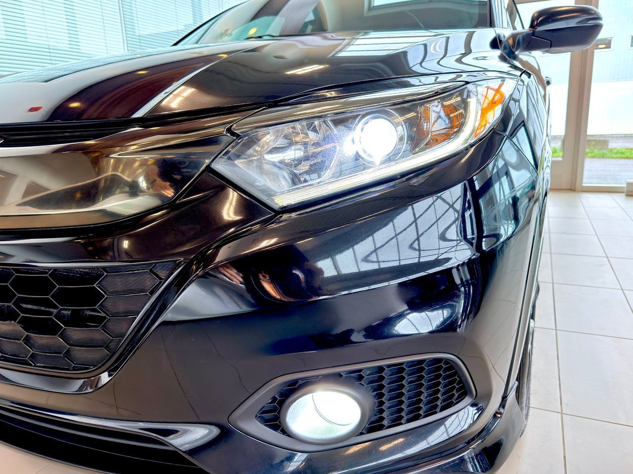 Honda HR-V 2021 Noir Notre-Dame-des-Prairies - photo #2