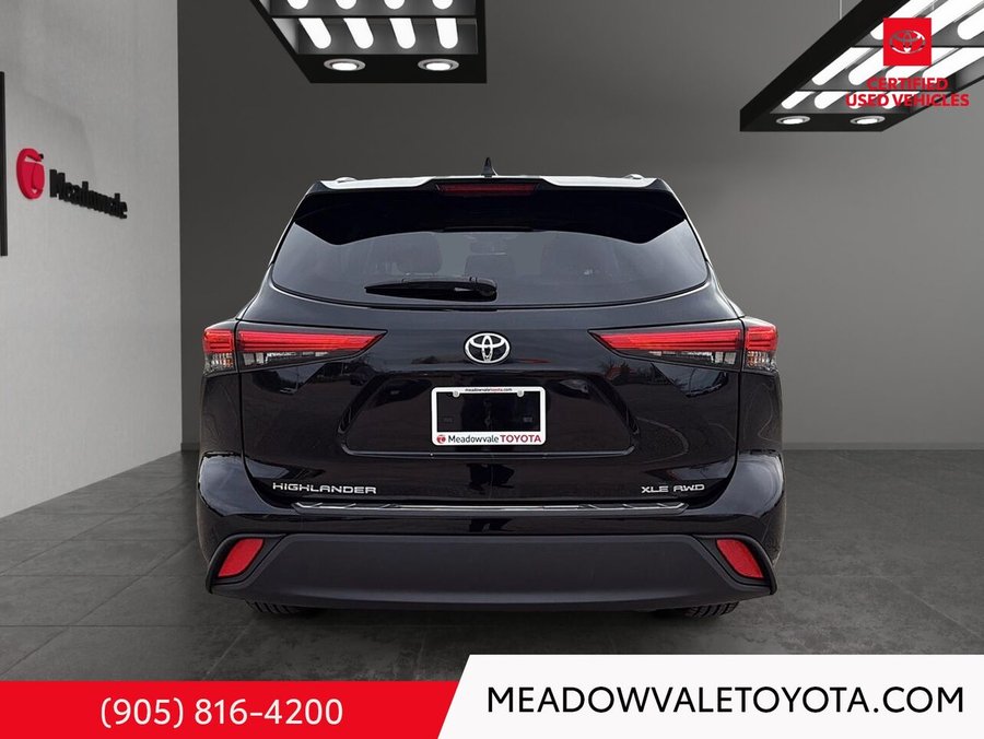 2022 Toyota Highlander 2022 Black