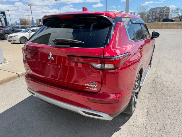 Mitsubishi Outlander PHEV SEL S-AWC PHEV PLUG IN-CUIR-TOIT OUVRANT-BANC CHAUFFANT 2023 Rouge