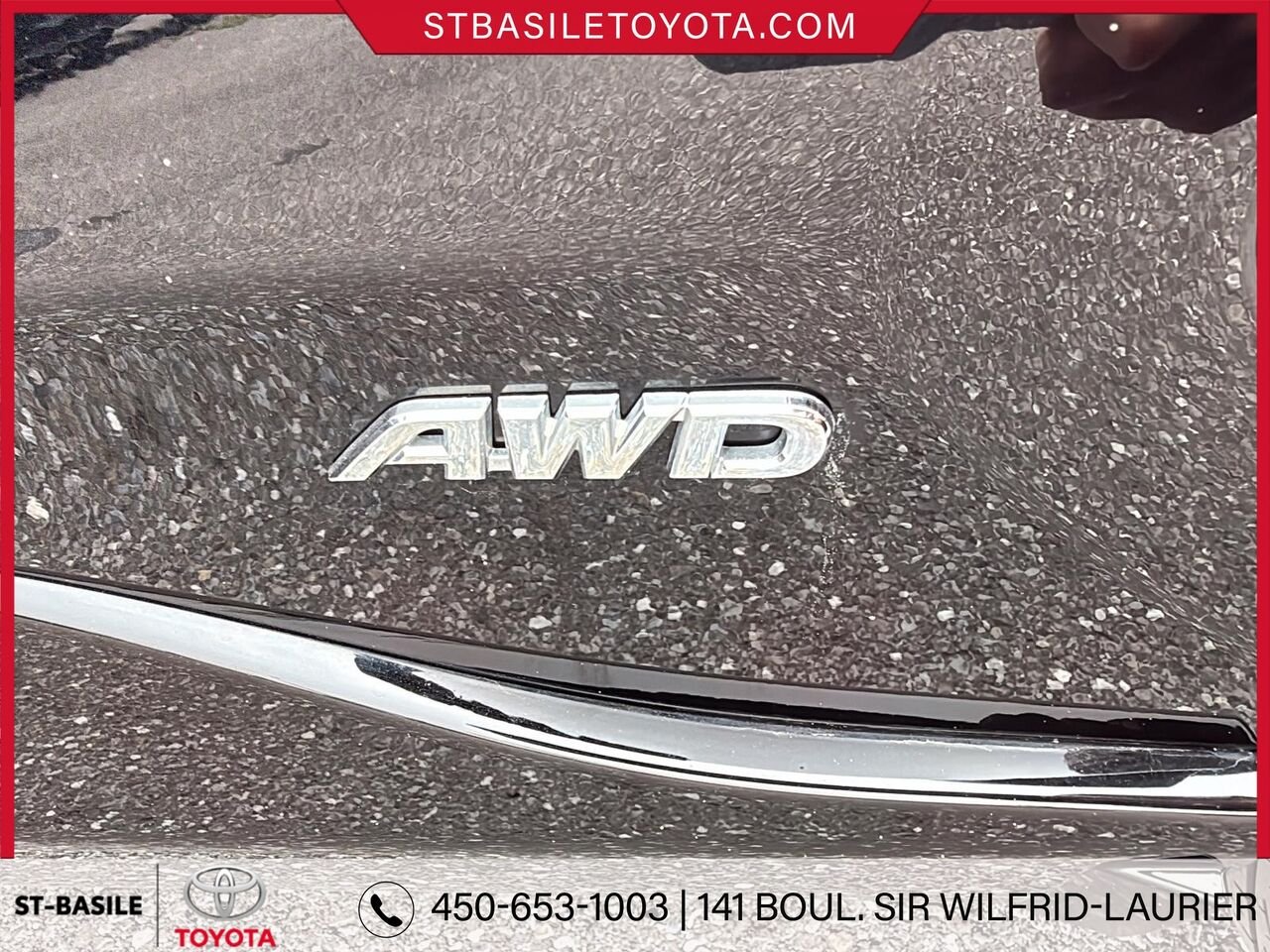 2024 TOYOTA RAV4 PRIME Black Saint-Basile-le-Grand - photo #17
