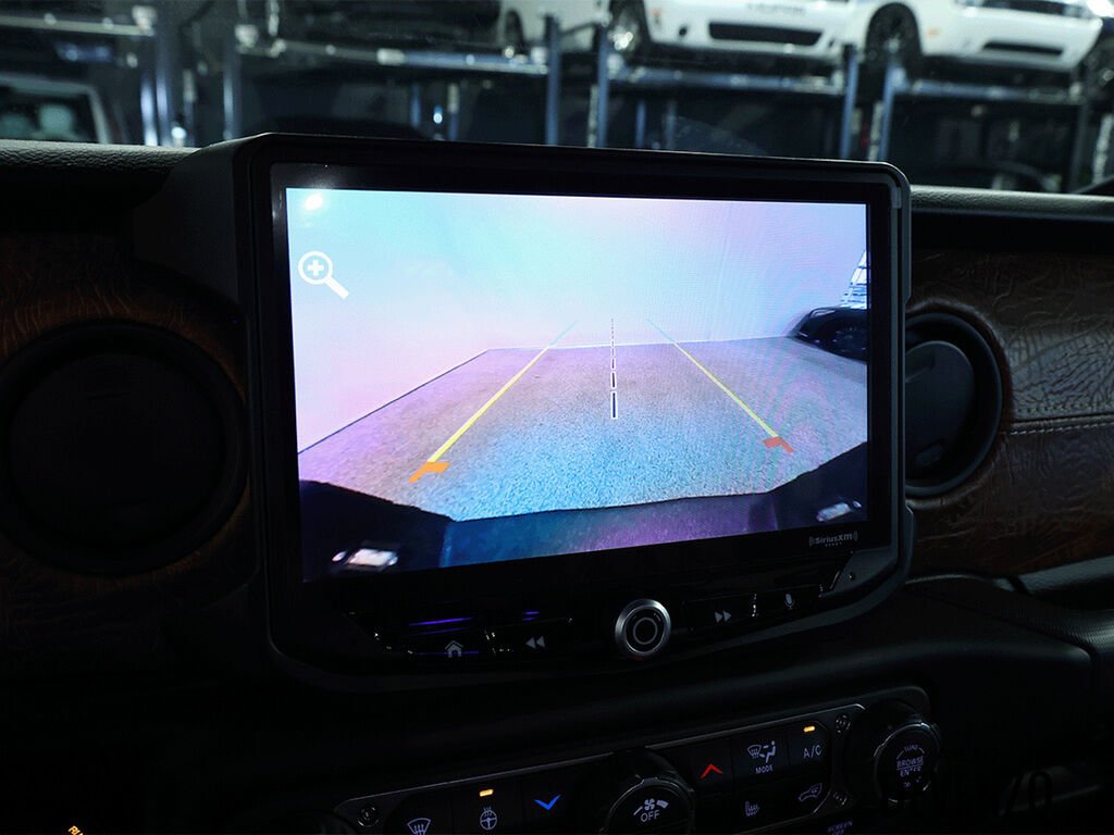 2023 Jeep Gladiator Grey Saint-Eustache - photo #21