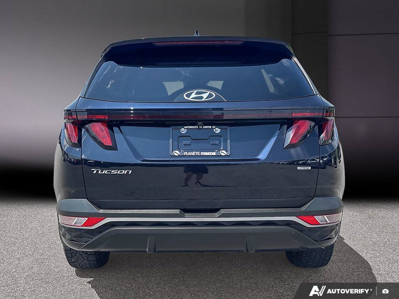Hyundai Tucson KM8JBCAE6NU058703 2022 Noir Mirabel - photo #3