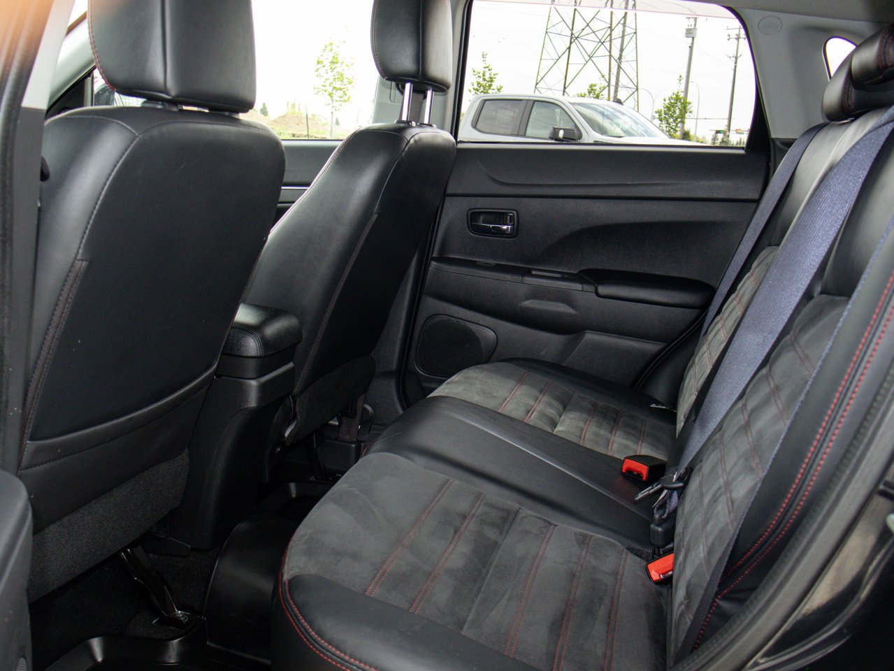2019 Mitsubishi RVR GT AWC Black Sherwood Park - photo #29