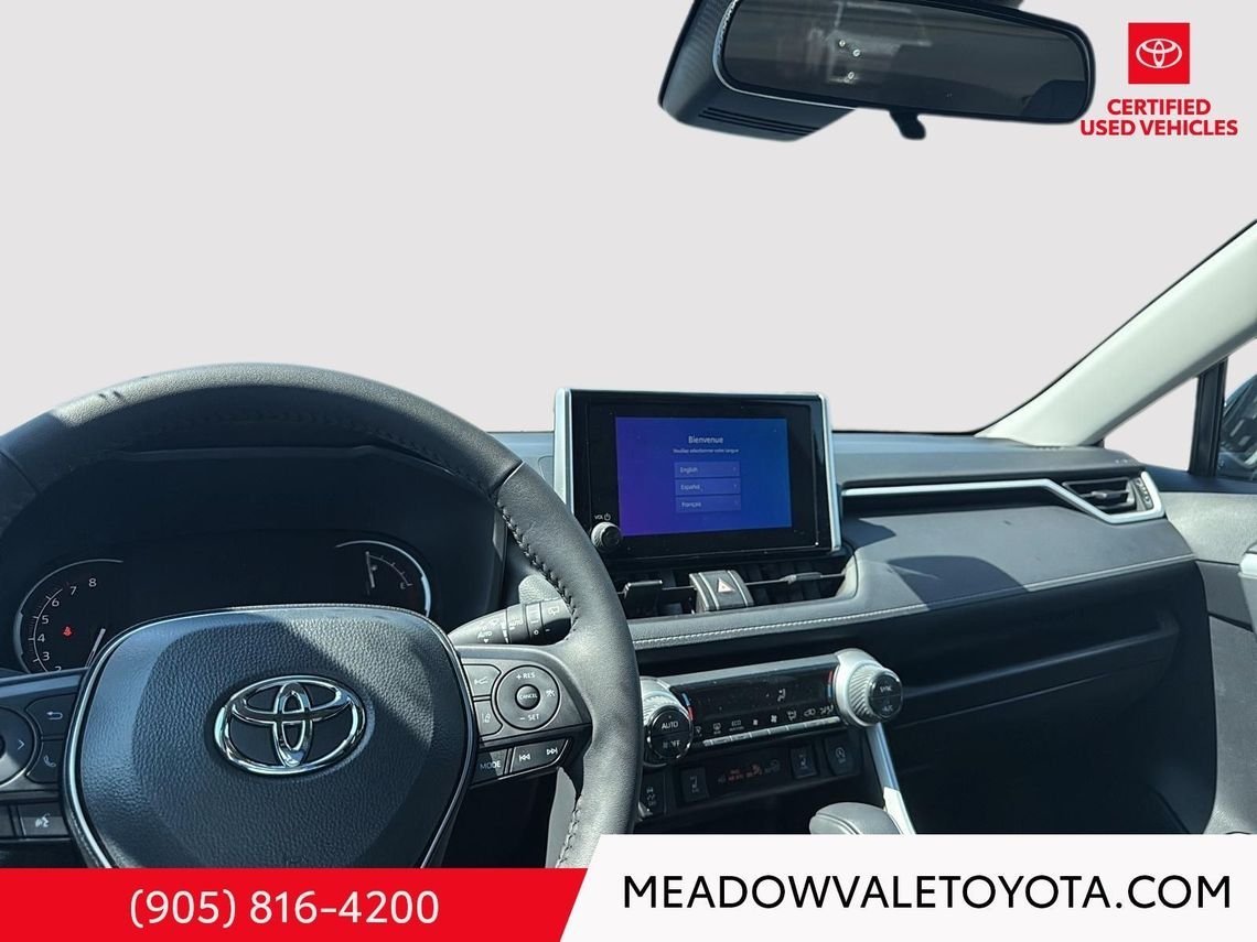 2025 Toyota RAV4 Sunroof, Power Drivers Seat, Heated Front Seats and Steering Wheel, Power Trunk, 17" Alloy's Midnight Black Metallic Mississauga - photo #22