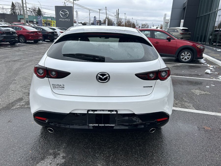 2025 MAZDA MAZDA 3 SPORT GX White