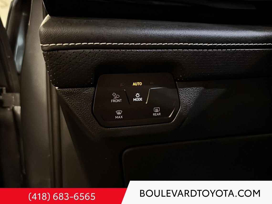 Volkswagen Atlas Cross Sport 99438A-125 | 4MOTION SE, AWD 2024 Gris Québec - photo #14