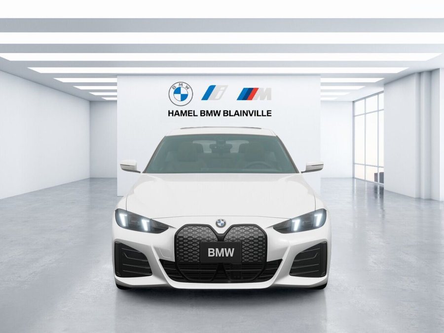 2026 BMW i4 2026 Alpine White