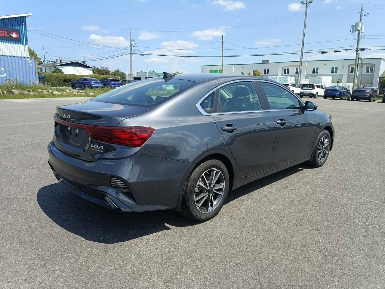 2024 Kia Forte Grey Lac Mégantic - photo #4