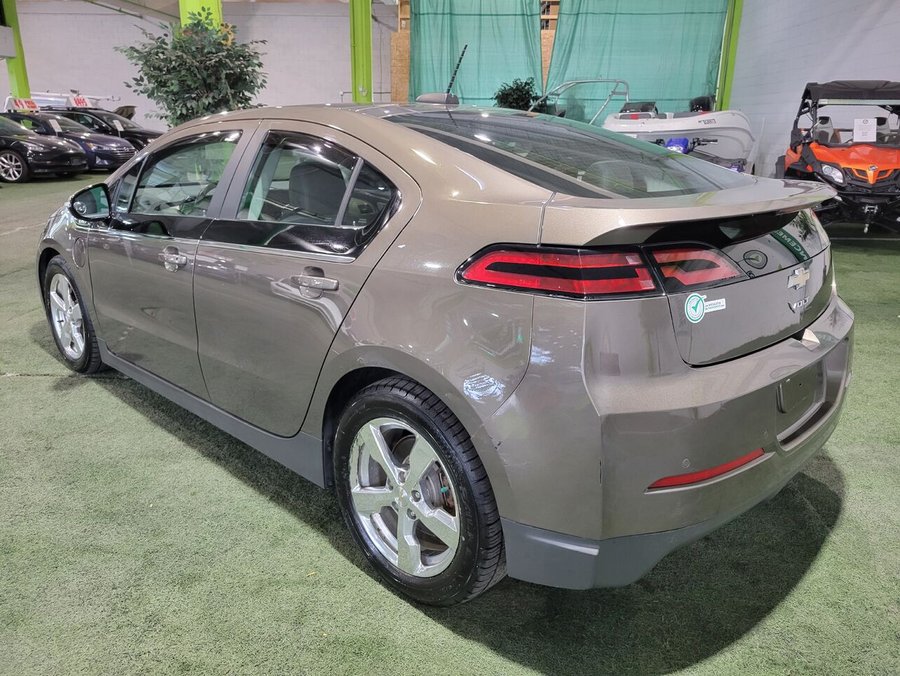 2015 Chevrolet Volt 2015 Brown