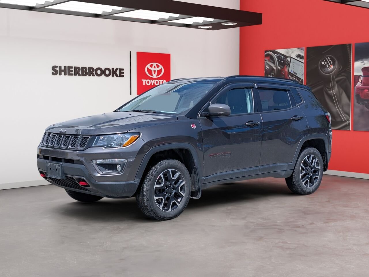 Jeep Compass Trailhawk/SIÈGES CHAUFFANTS/VOLANT CHAUFFANT/AC/CAMÉRA DE RECUL 2021 Gris Sherbrooke - photo #0