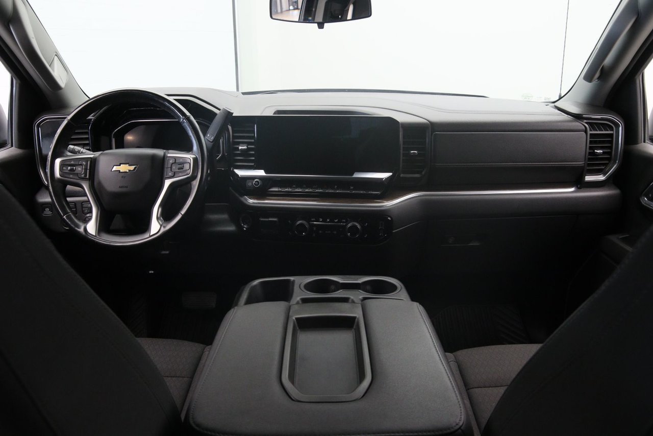 Chevrolet Silverado 1500 NIV 3GCUKDED7SG189713 2025 Gris Chicoutimi - photo #9