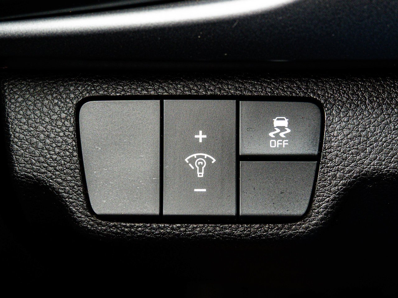 2021 Kia Rio 5-door LX+ IVT Blue Sherwood Park - photo #18