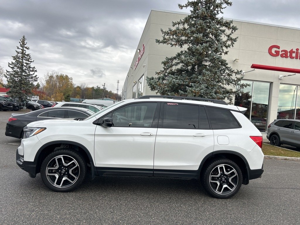 2023 Honda Passport Touring White Gatineau - photo #2