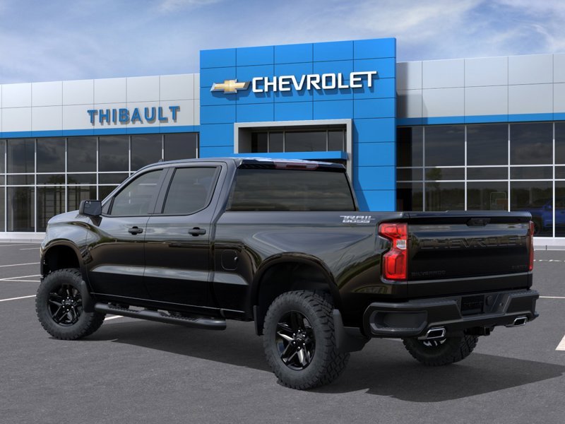CHEVROLET Silverado 1500 Custom Trail Boss cabine multiplace 4RM 157 po 2026 NOIR