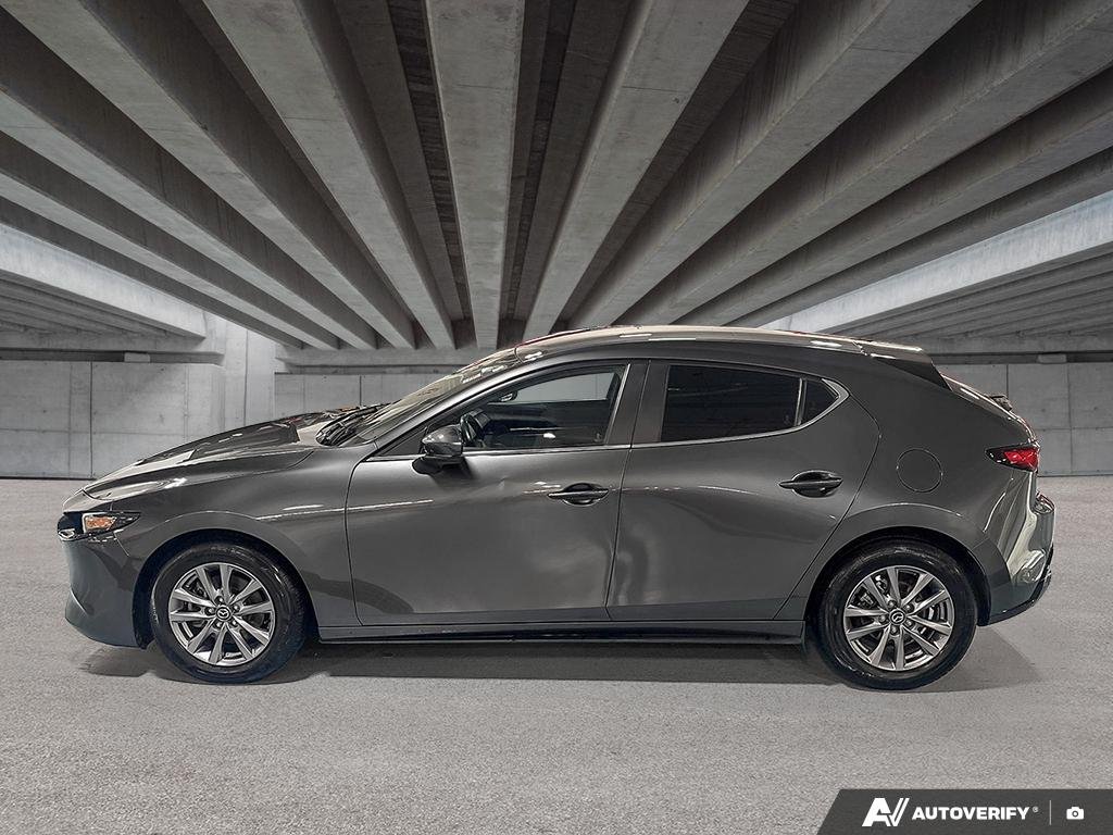 2022 Mazda Mazda3 Sport 2600539B | GS Grey Edmonton - photo #2