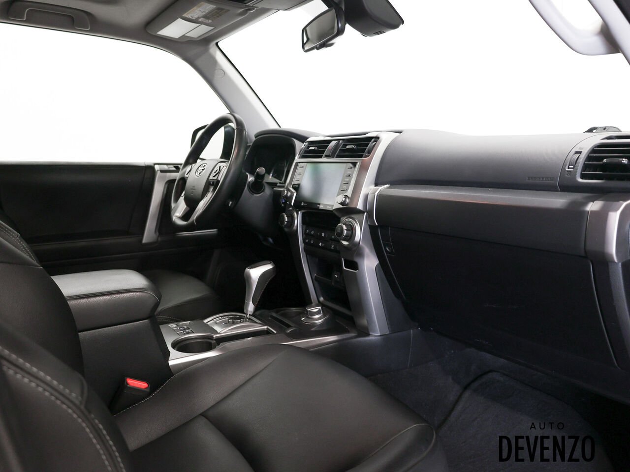 2022 Toyota 4Runner Grey Saint-Eustache - photo #6