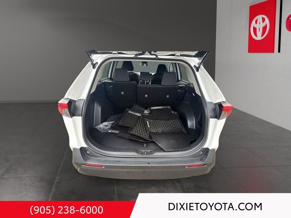 2023 Toyota RAV4 Heated Seats, Bluetooth White Mississauga - photo #34