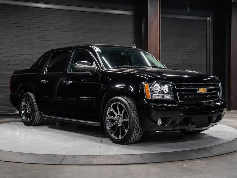 2012 Chevrolet Avalanche 2012 Black