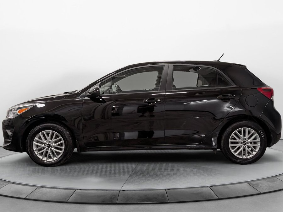 Kia RIO LX Premium Toit Ouvrant Volant et Sièges Chauffant 2023 Noir