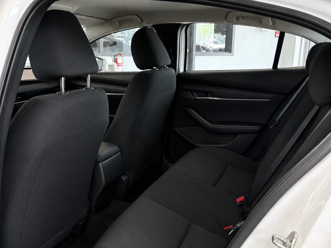 MAZDA Mazda3 GX TA 2026 Blanc neige nacré Châteauguay - photo #12