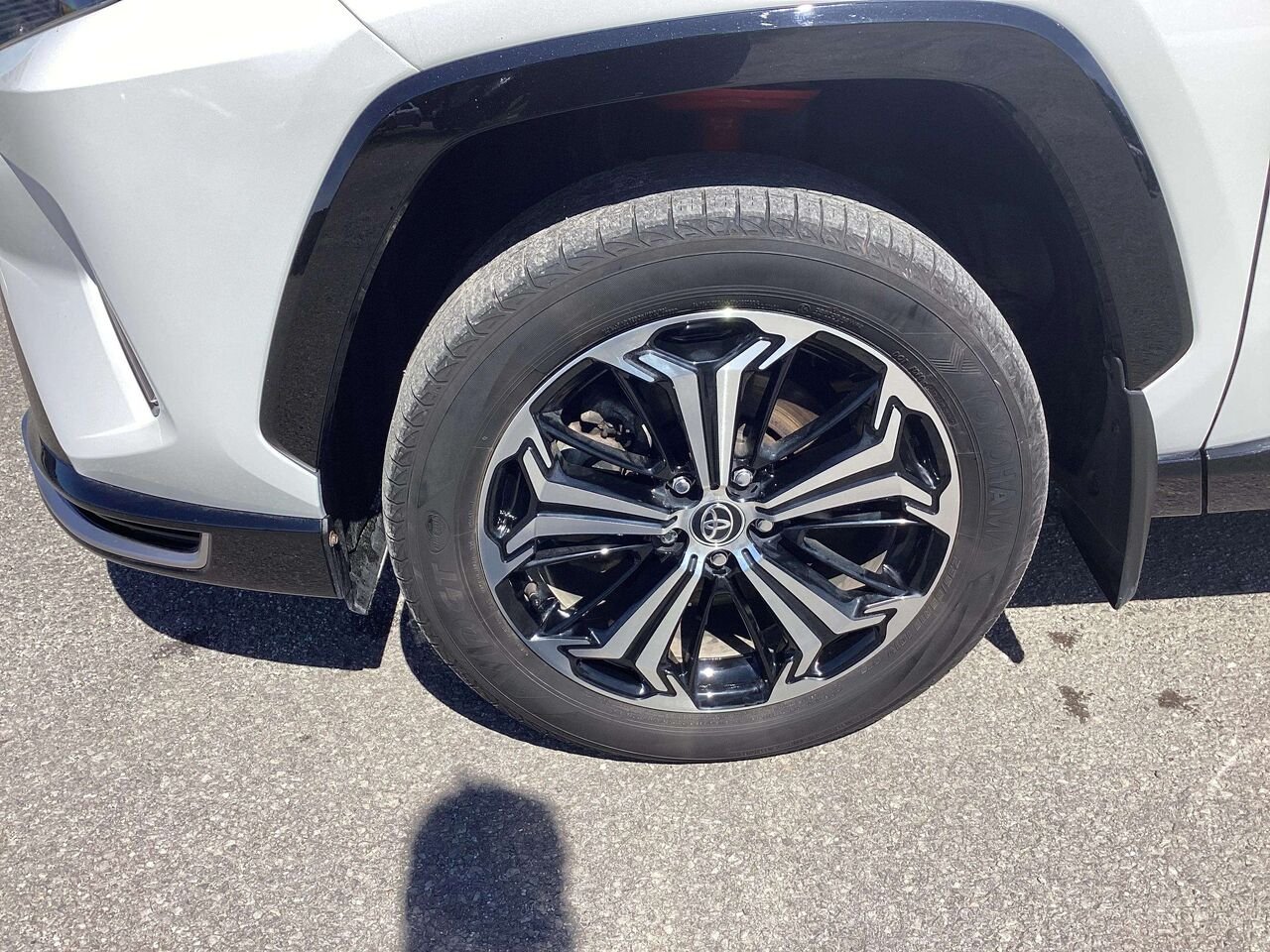 2023 Toyota RAV4 Prime Wind Chill Pearl Gatineau - photo #9