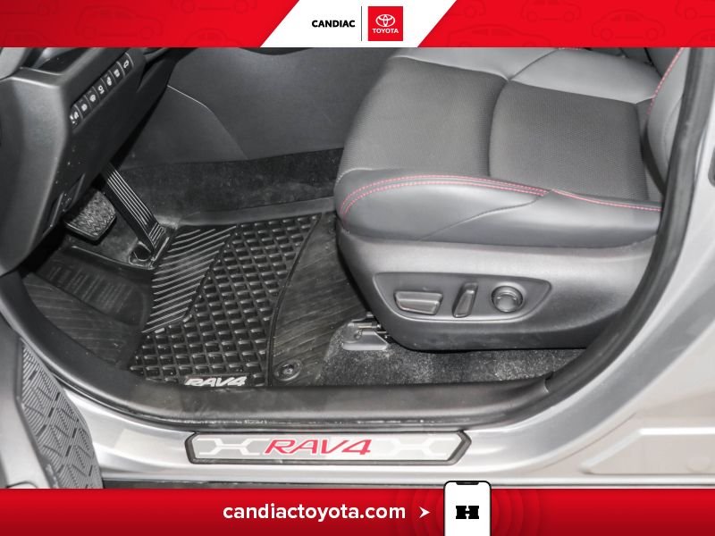 Toyota RAV4 Plug-In Hybrid 2025 Argent Blainville - photo #16