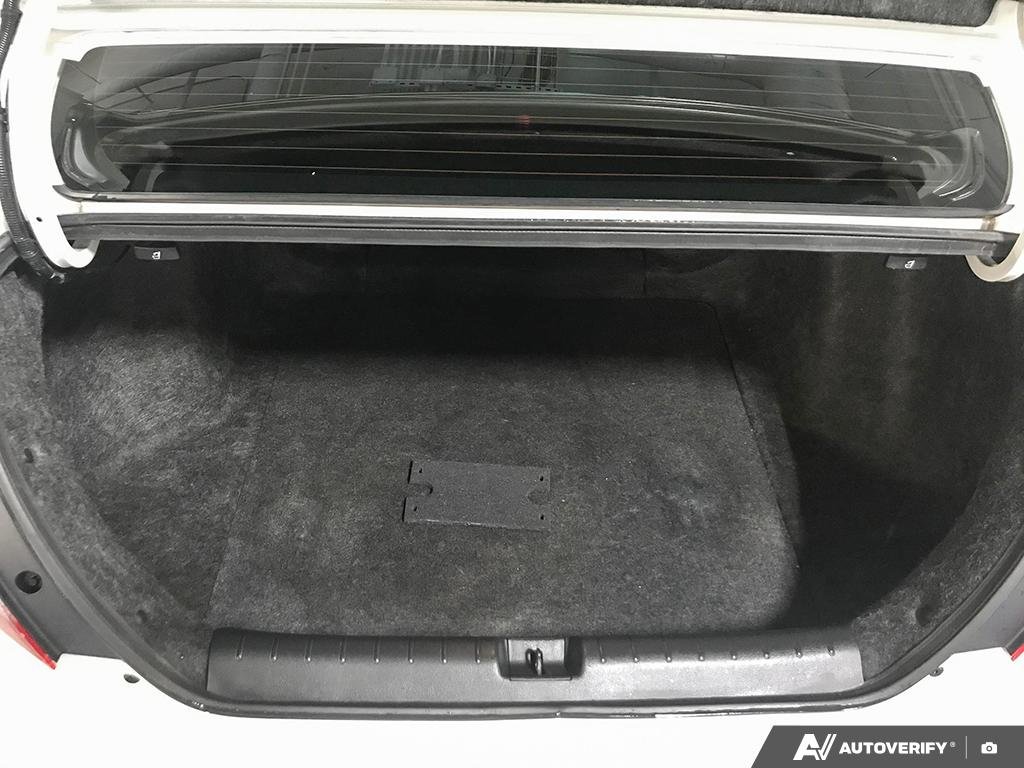2018 Honda Civic Sedan 254129A | Touring White Edmonton - photo #9