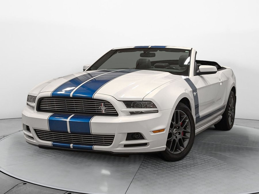 Ford MUSTANG Convertible V6 Premium Automatique 2013 Blanc