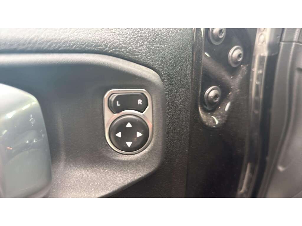 2025 Jeep Wrangler Black Gatineau - photo #14