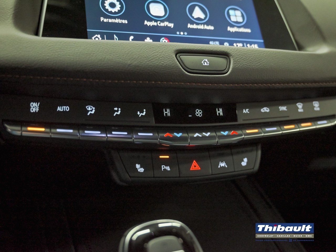 2023 Cadillac XT4 SPORT AWD Saint-Eustache - photo #12