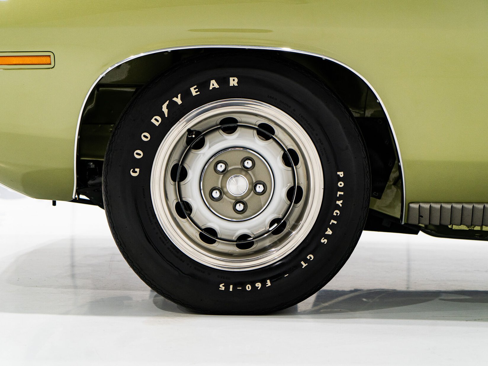 Plymouth HEMI Cuda *PRICE IN USD* | 1 Of 3 Used By Chrysler Of France Racing Division 1970 Vert Kirkland - photo #45