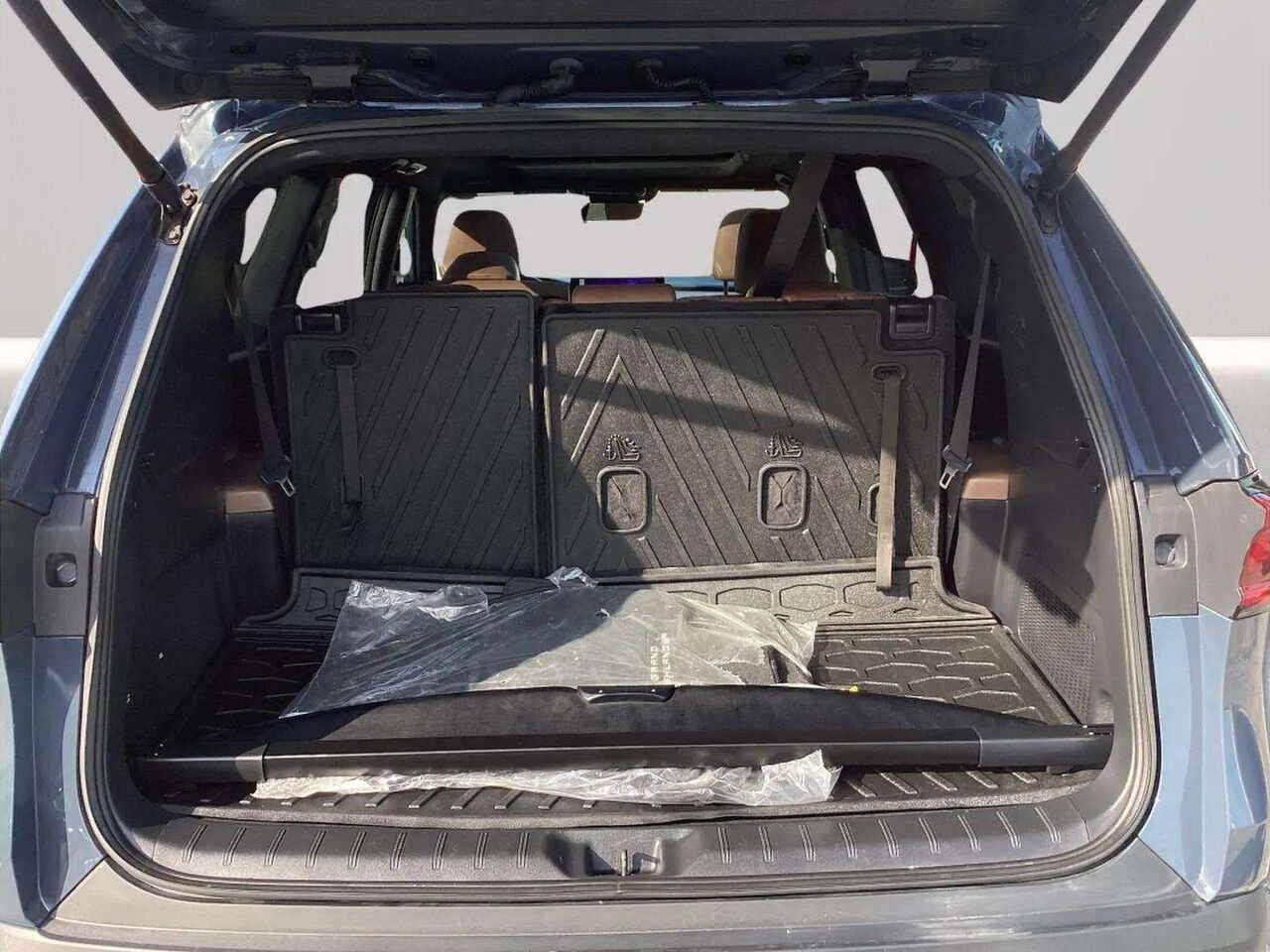 2024 TOYOTA GRAND HIGHLANDER PLATINUM HYB MAX Grey Gatineau - photo #20