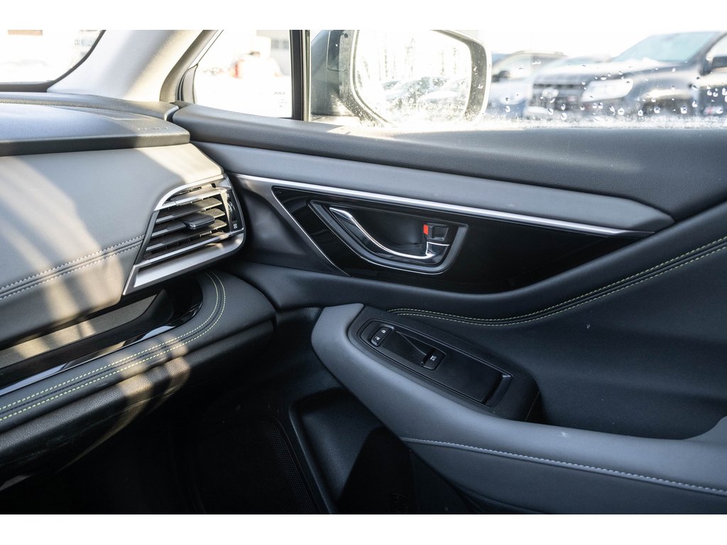 Subaru Outback 2024 Noir Gatineau - photo #17