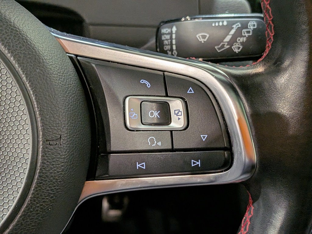 Volkswagen Golf GTI Autobahn 5-door Manual 2018 Gris Val-David - photo #14