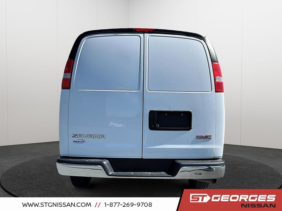 2018 GMC Fourgonnette Savana utilitaire 2018 White