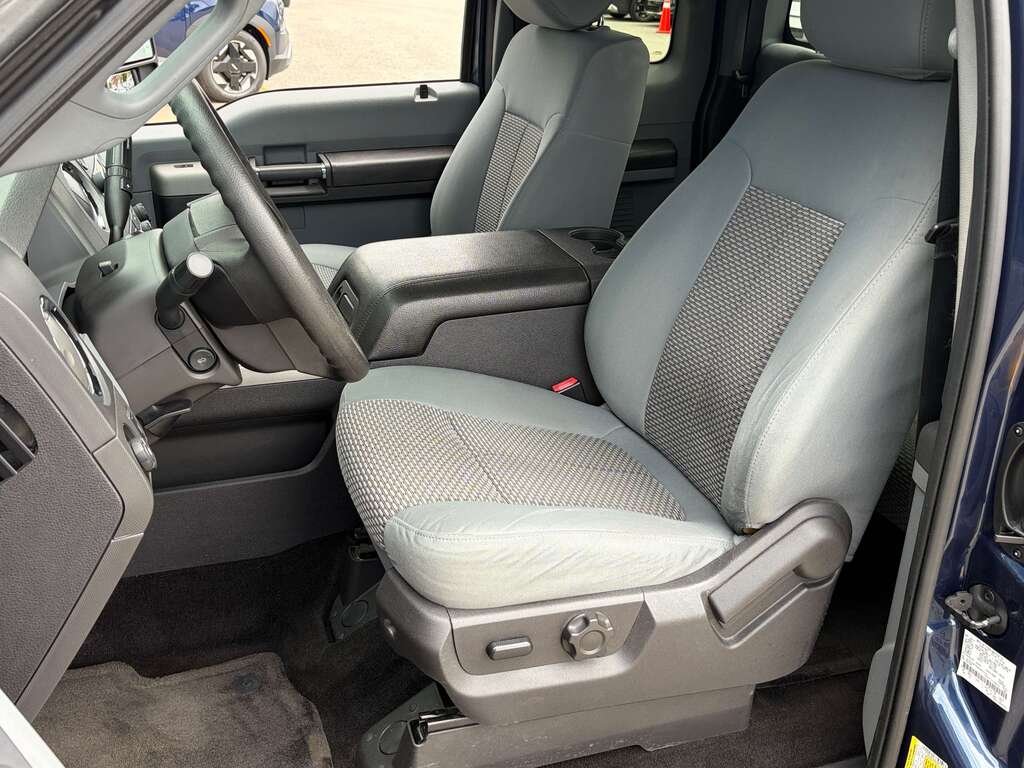 2016 Ford F-350 Blue Gatineau - photo #12