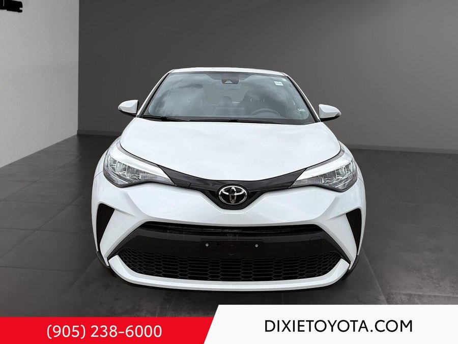 2022 Toyota C-HR 2022 White