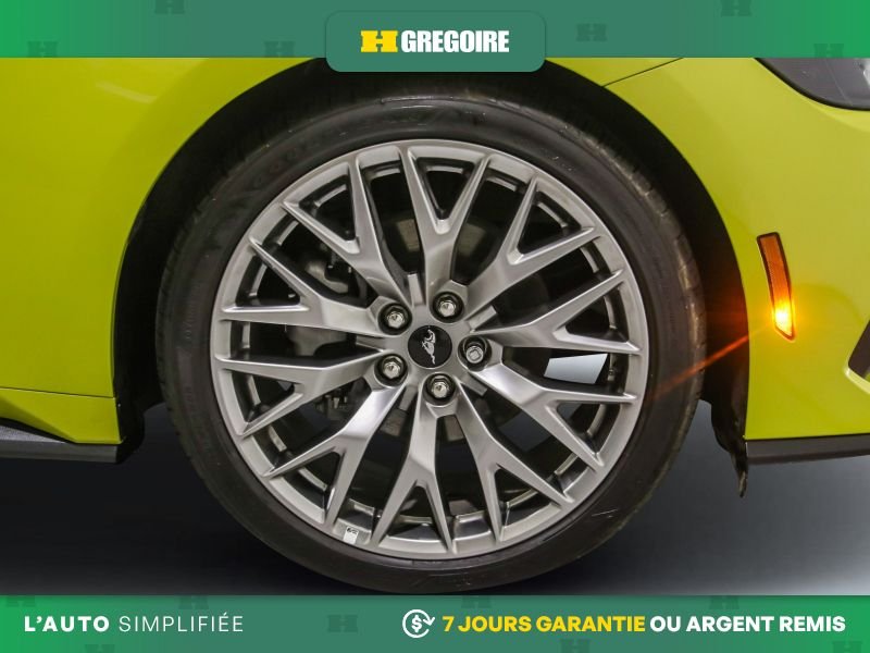 Ford Mustang 2025 Vert Laval - photo #32