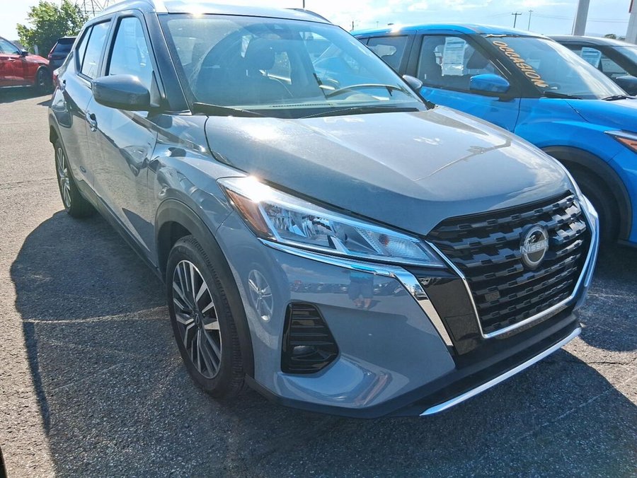 2024 Nissan Kicks SV TA 2024 Grey