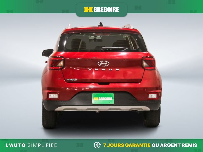 2021 Hyundai Venue Red Laval - photo #7