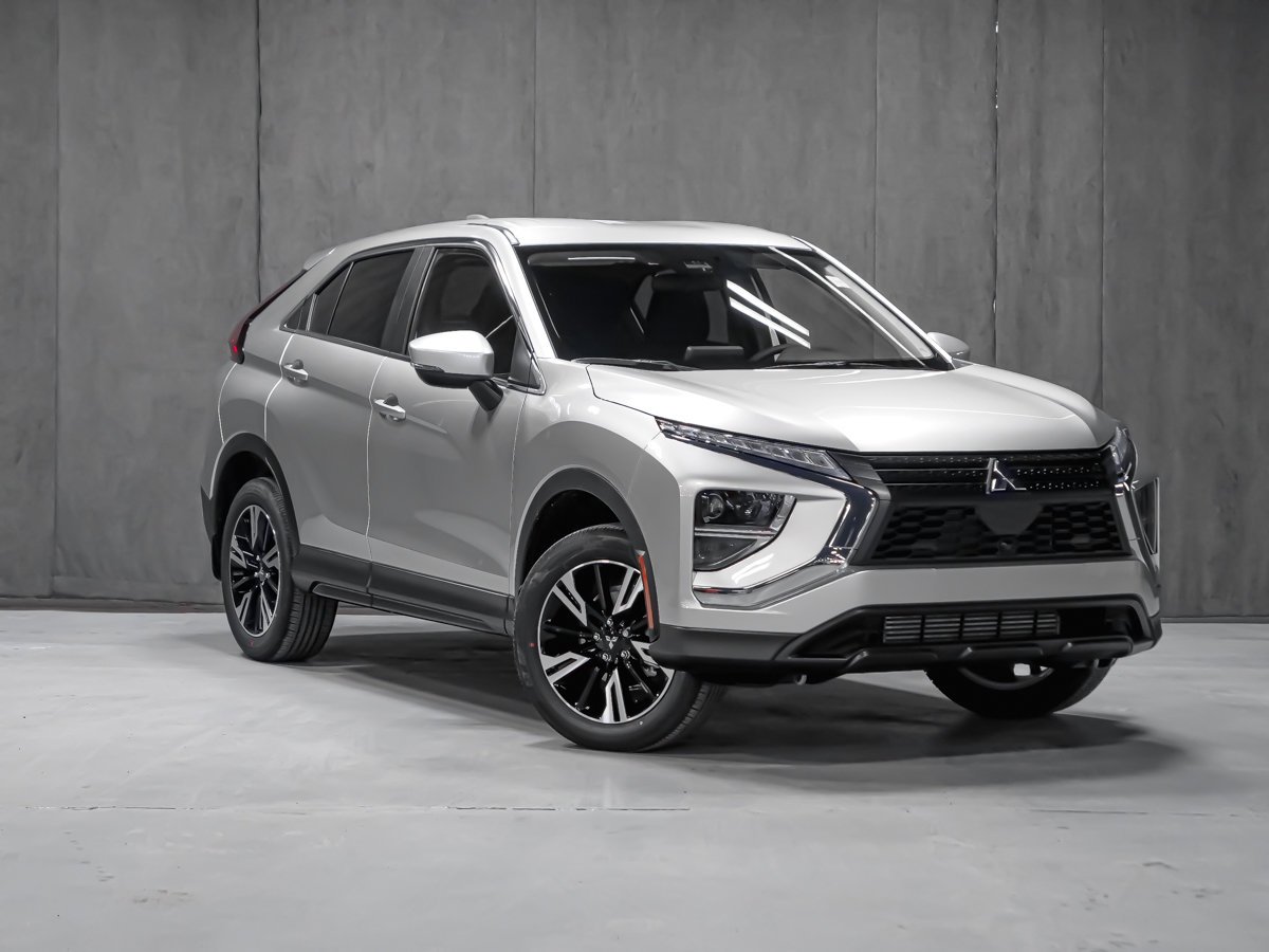 2026 Mitsubishi Eclipse Cross ES Titanium Grey Metallic Montreal - photo #1