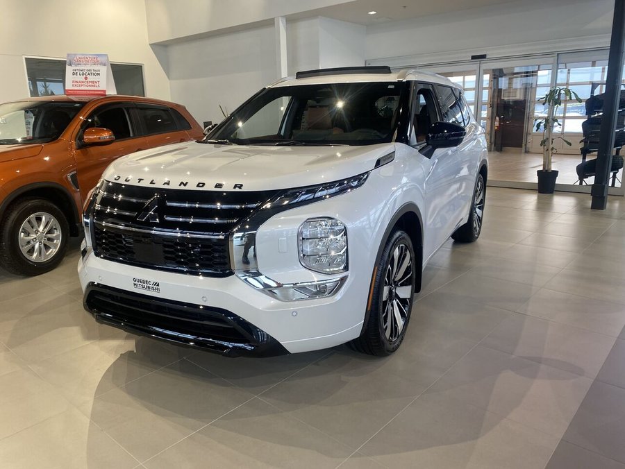 2026 Mitsubishi Outlander GT Premium S-AWC White