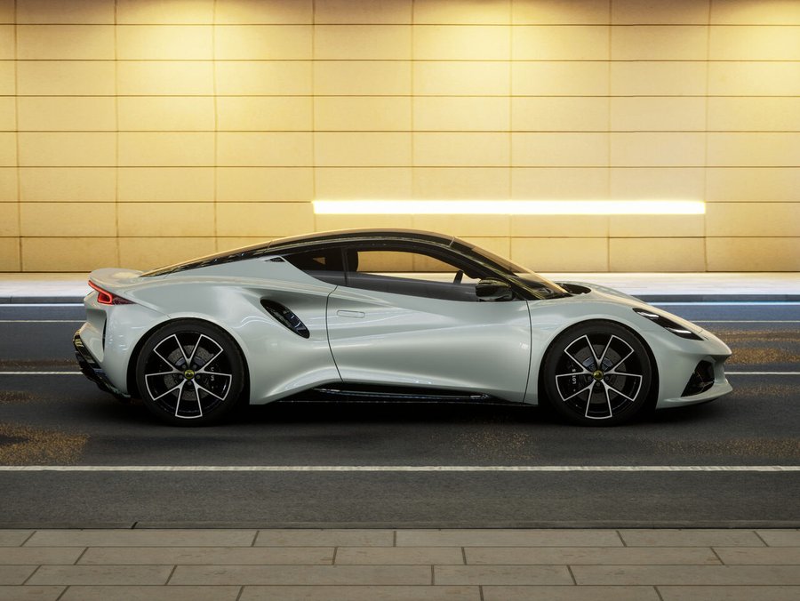 Lotus Emira 2025 2025 Mist White