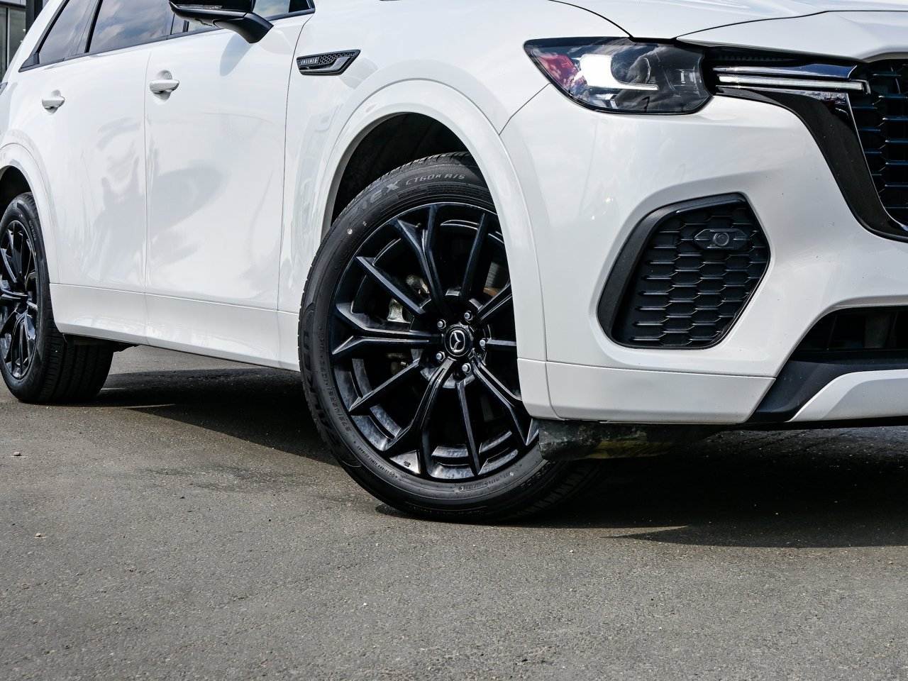 2025 Mazda CX-70 MHEV GT AWD White Sherwood Park - photo #5