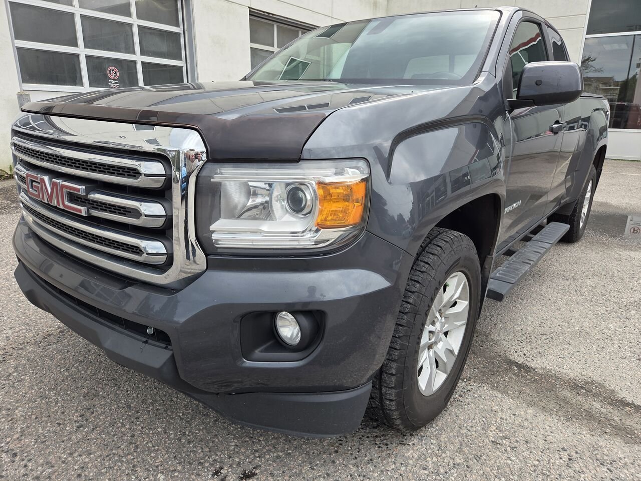 2016 GMC CANYON Grey Mont-Laurier - photo #0