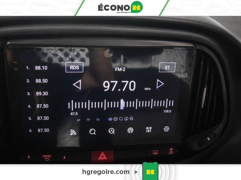 Dodge Ram 730568 | SLT GR ÉLEC A/C BLUETOOTH CAMÉRA 2019 Blanc Laval - photo #9
