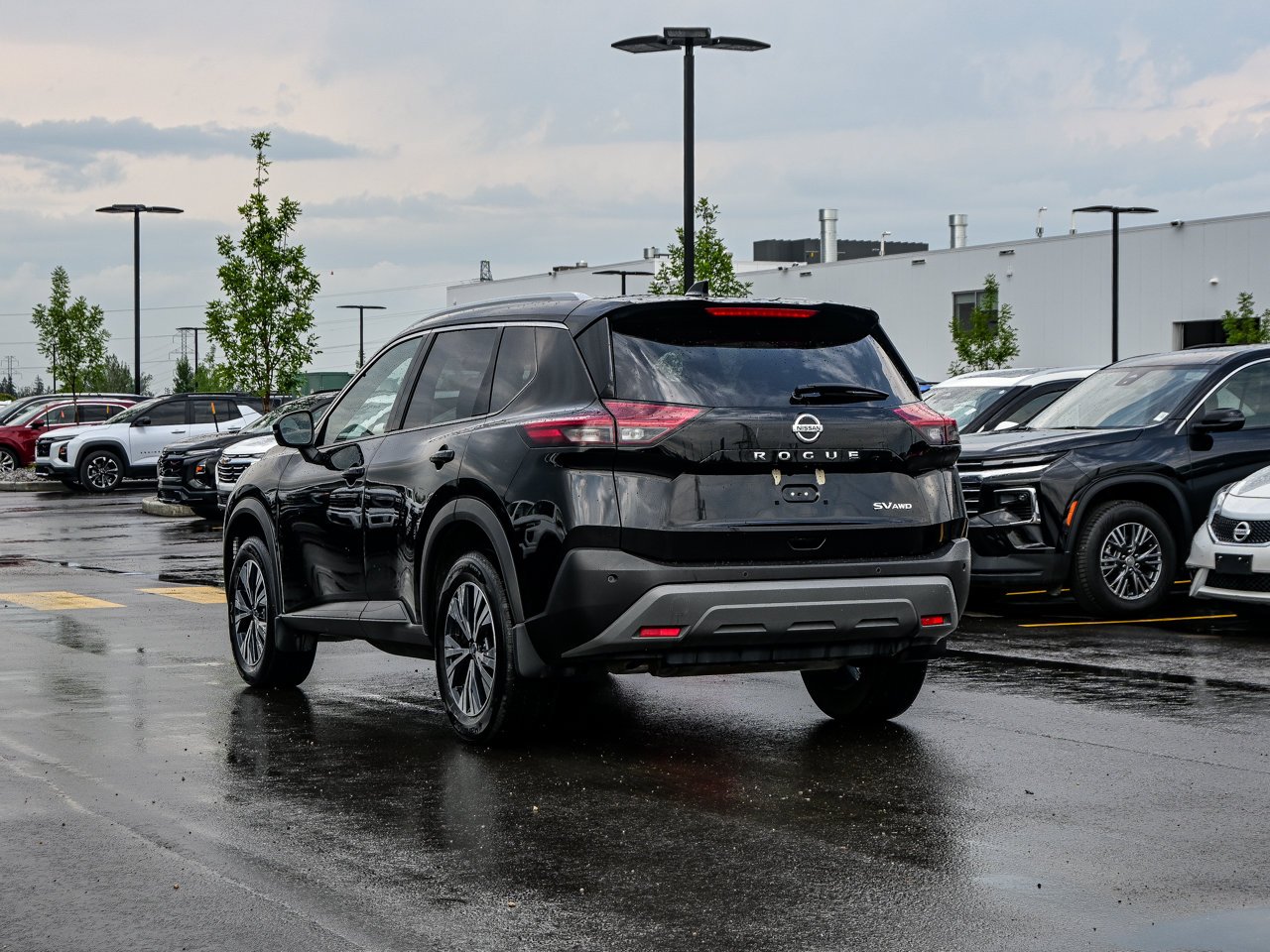 2021 Nissan Rogue AWD SV Black Sherwood Park - photo #10